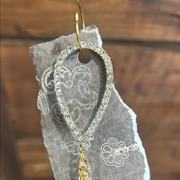 Meredith - Picture 1 of 1